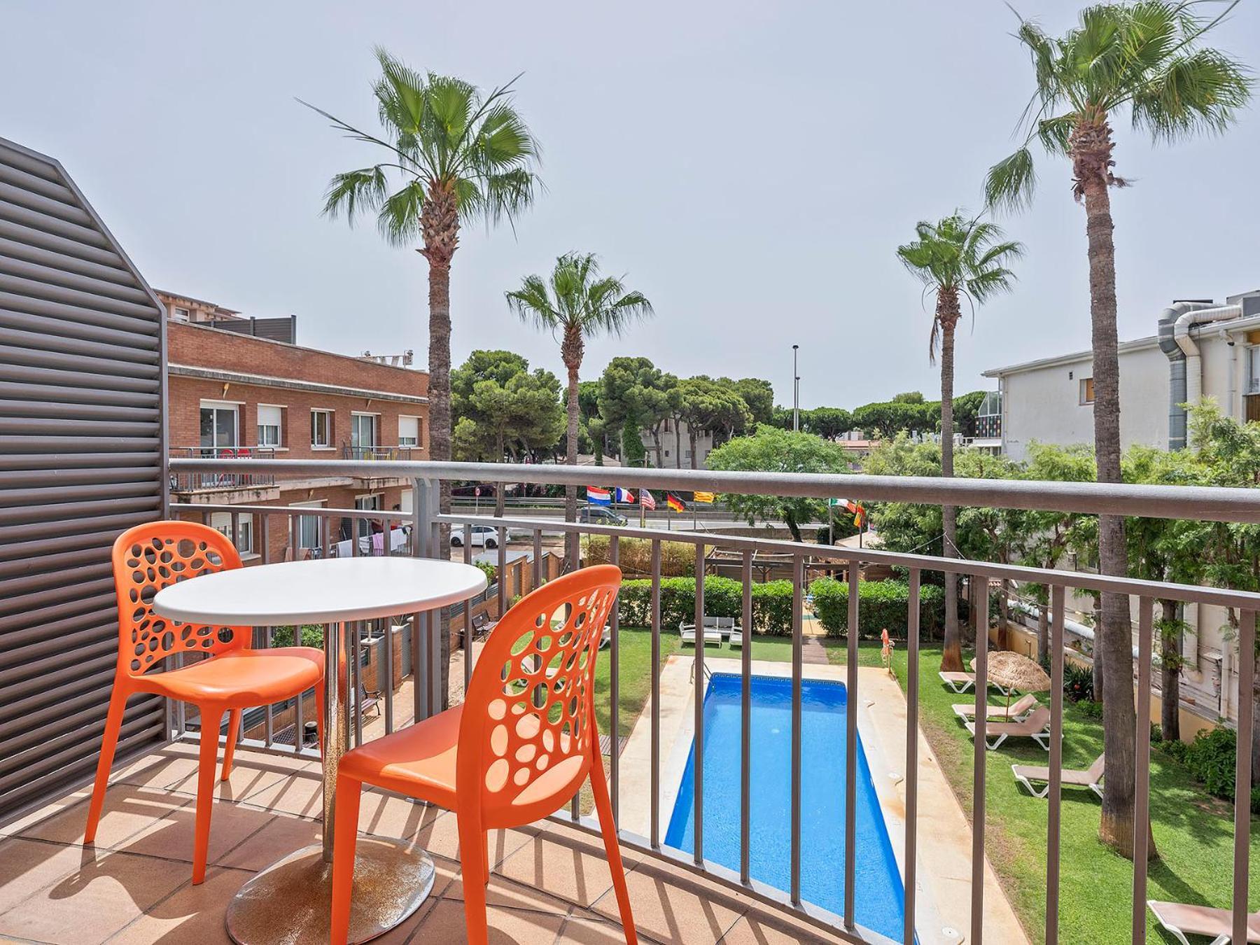 Apartamentos Velor Кастельдефельс Экстерьер фото